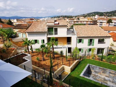 Ste Maxime - Appart. neuf. Prescripteur bancaire
